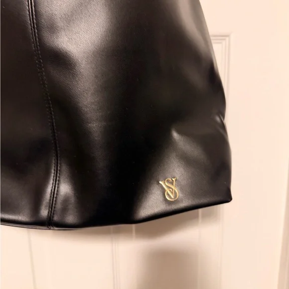 Victoria Secret Black Leather Women's Bag nwt - Picture 2 of 6